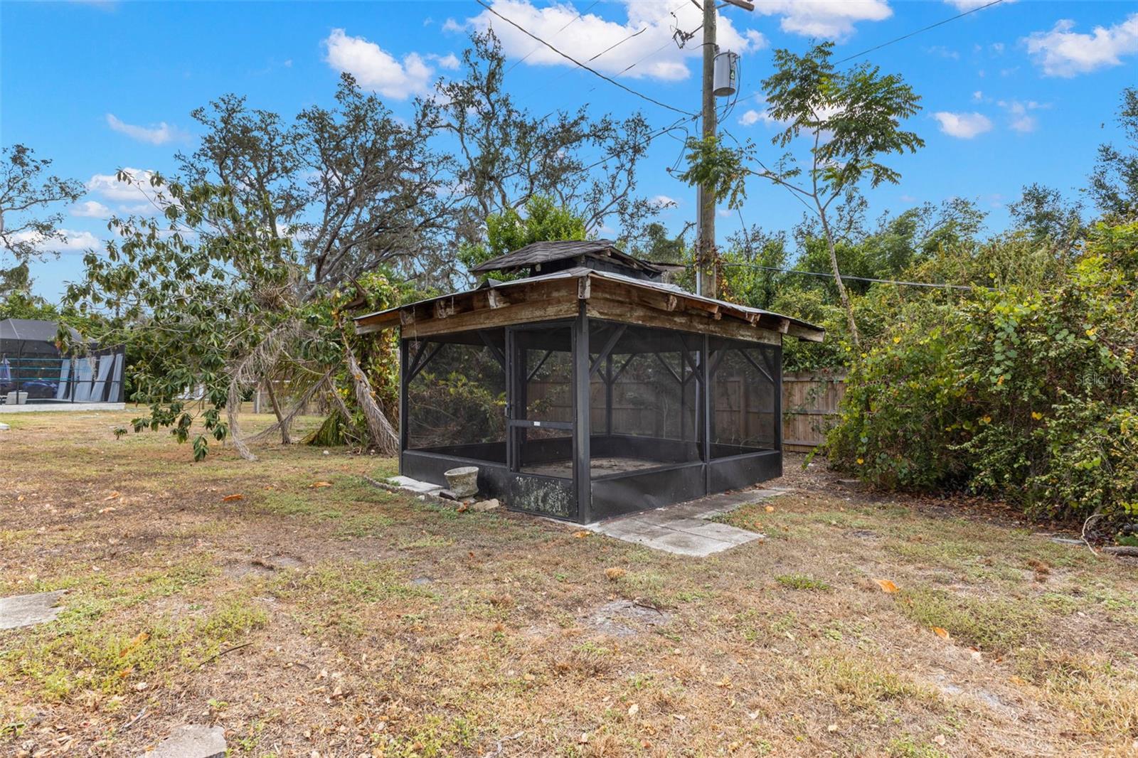 Listing photo id 28 for 317 Brentwood Drive