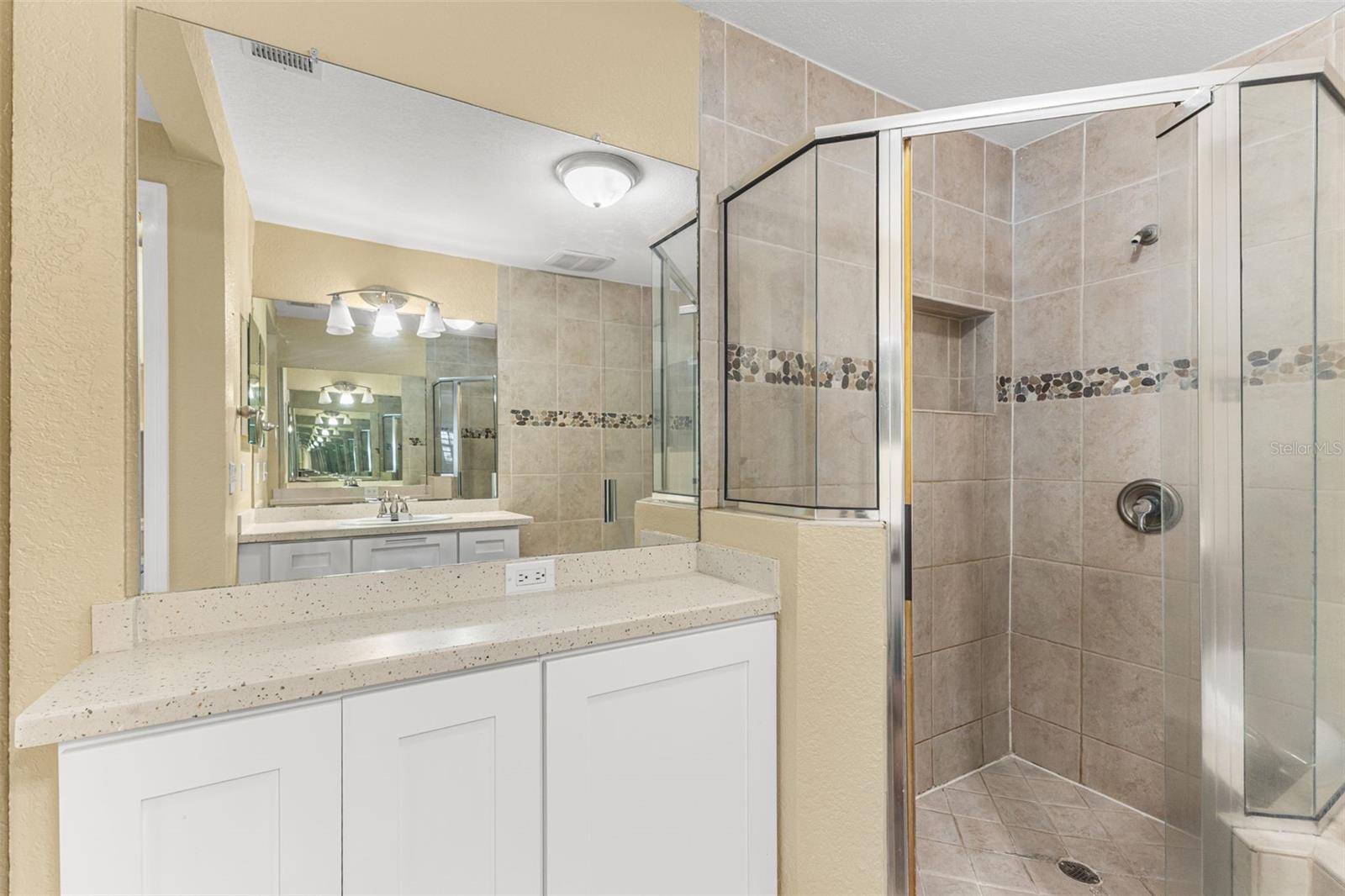 Listing photo id 36 for 317 Brentwood Drive