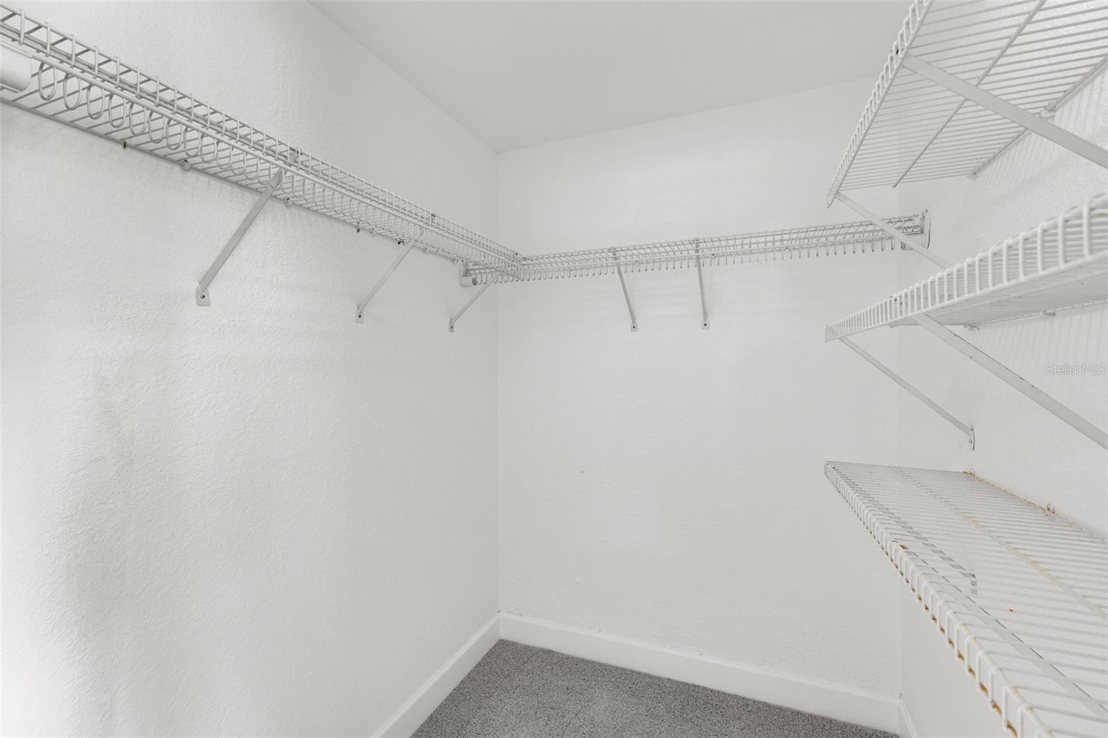 Listing photo id 37 for 317 Brentwood Drive