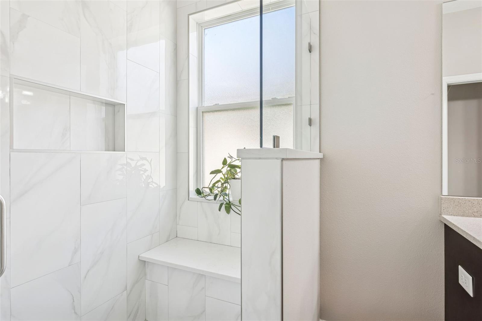 Image 12 of 34 For 5903 Chert Hill Lane