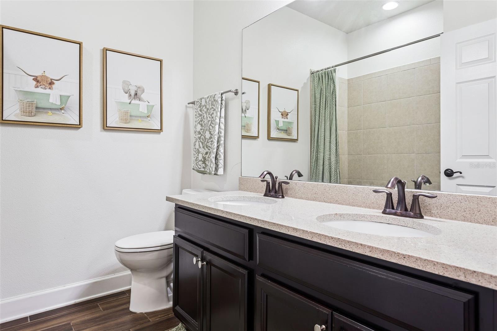 Image 15 of 34 For 5903 Chert Hill Lane