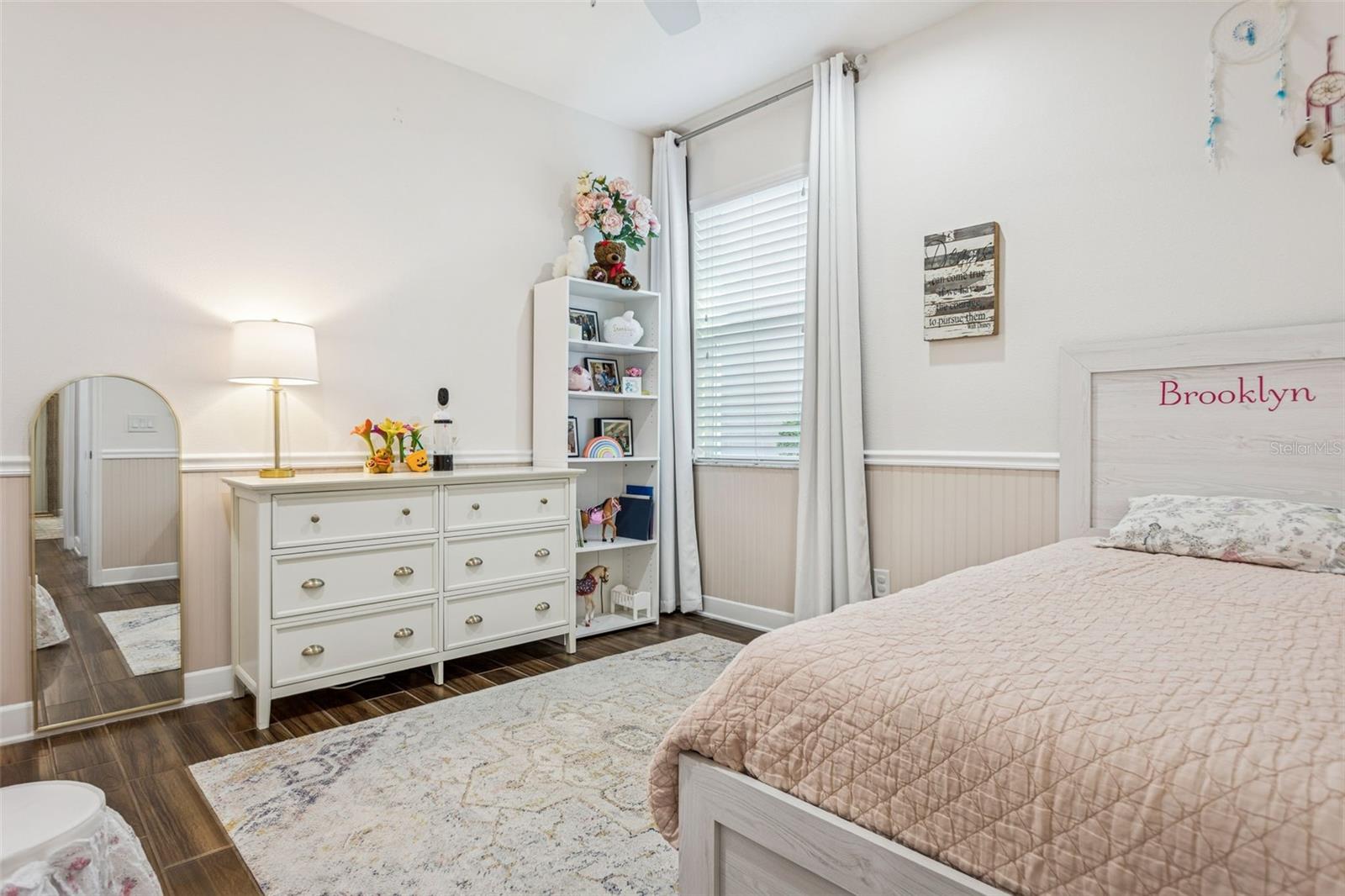 Image 16 of 34 For 5903 Chert Hill Lane