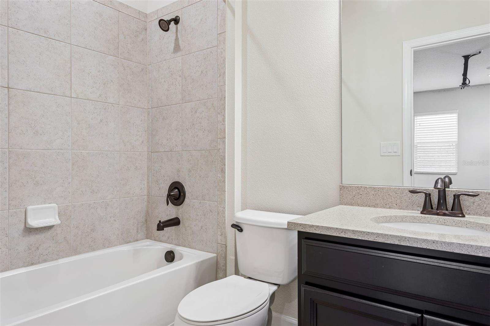 Image 19 of 34 For 5903 Chert Hill Lane