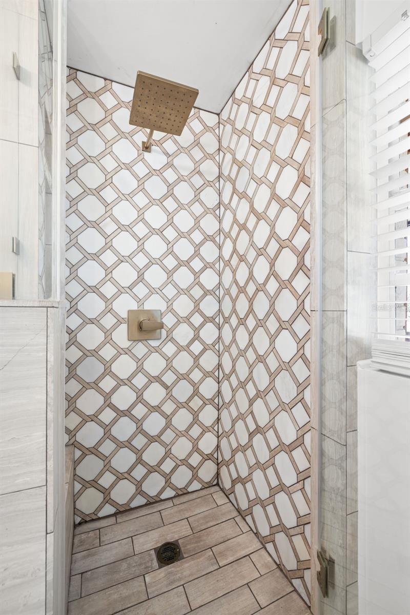 Image 18 of 45 For 36908 Center Avenue