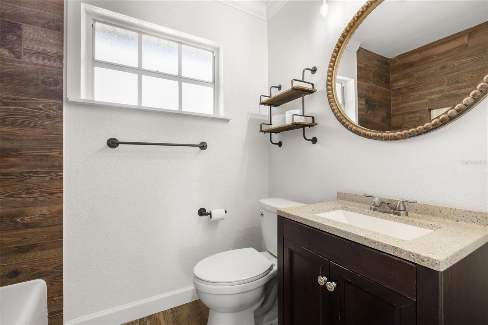 Image 24 of 45 For 36908 Center Avenue