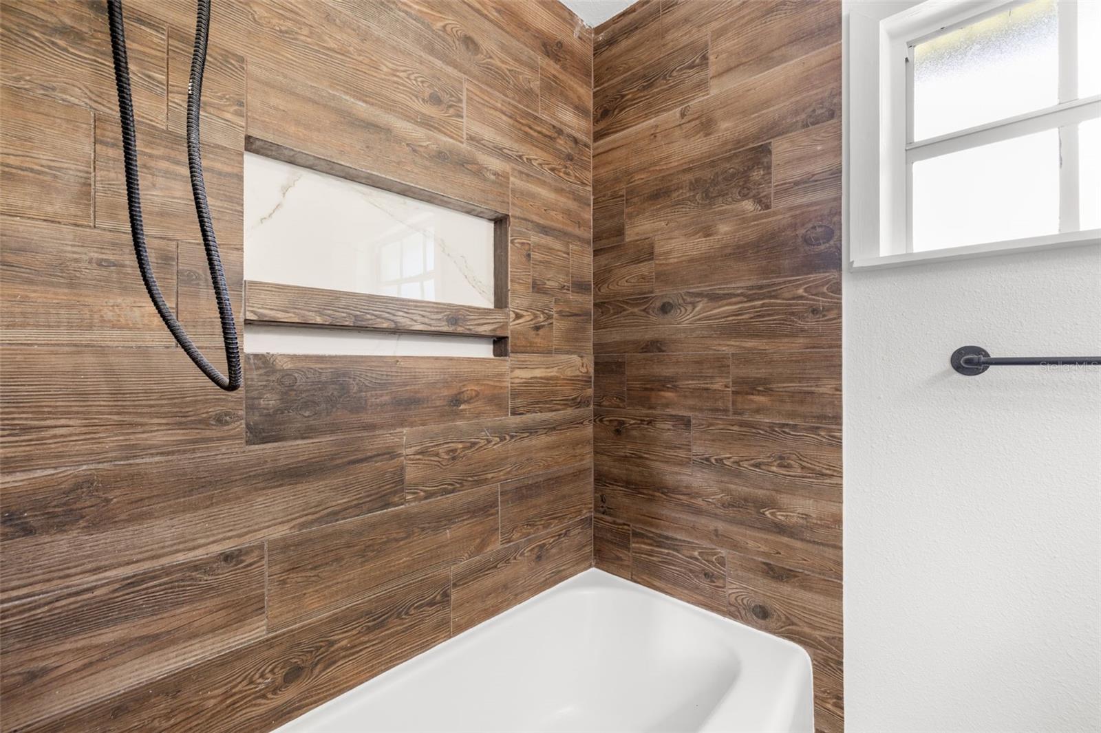 Image 25 of 45 For 36908 Center Avenue