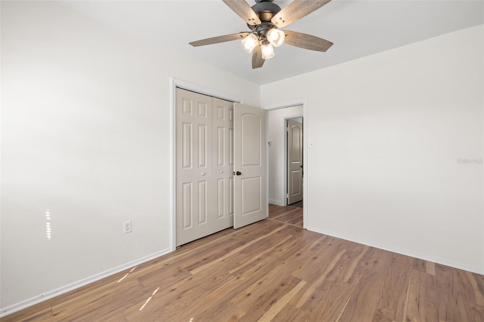 Image 27 of 45 For 36908 Center Avenue