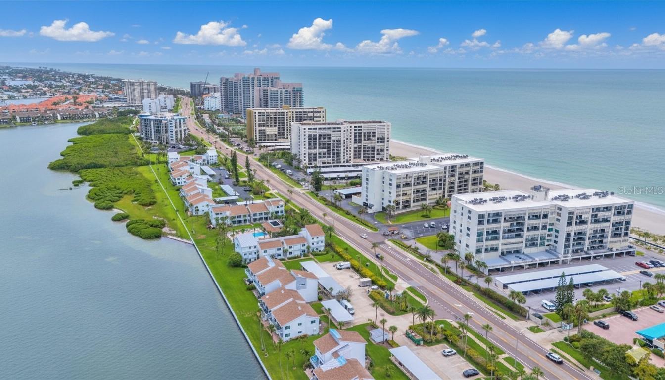 Image 3 of 39 For 1401 Gulf Boulevard 216