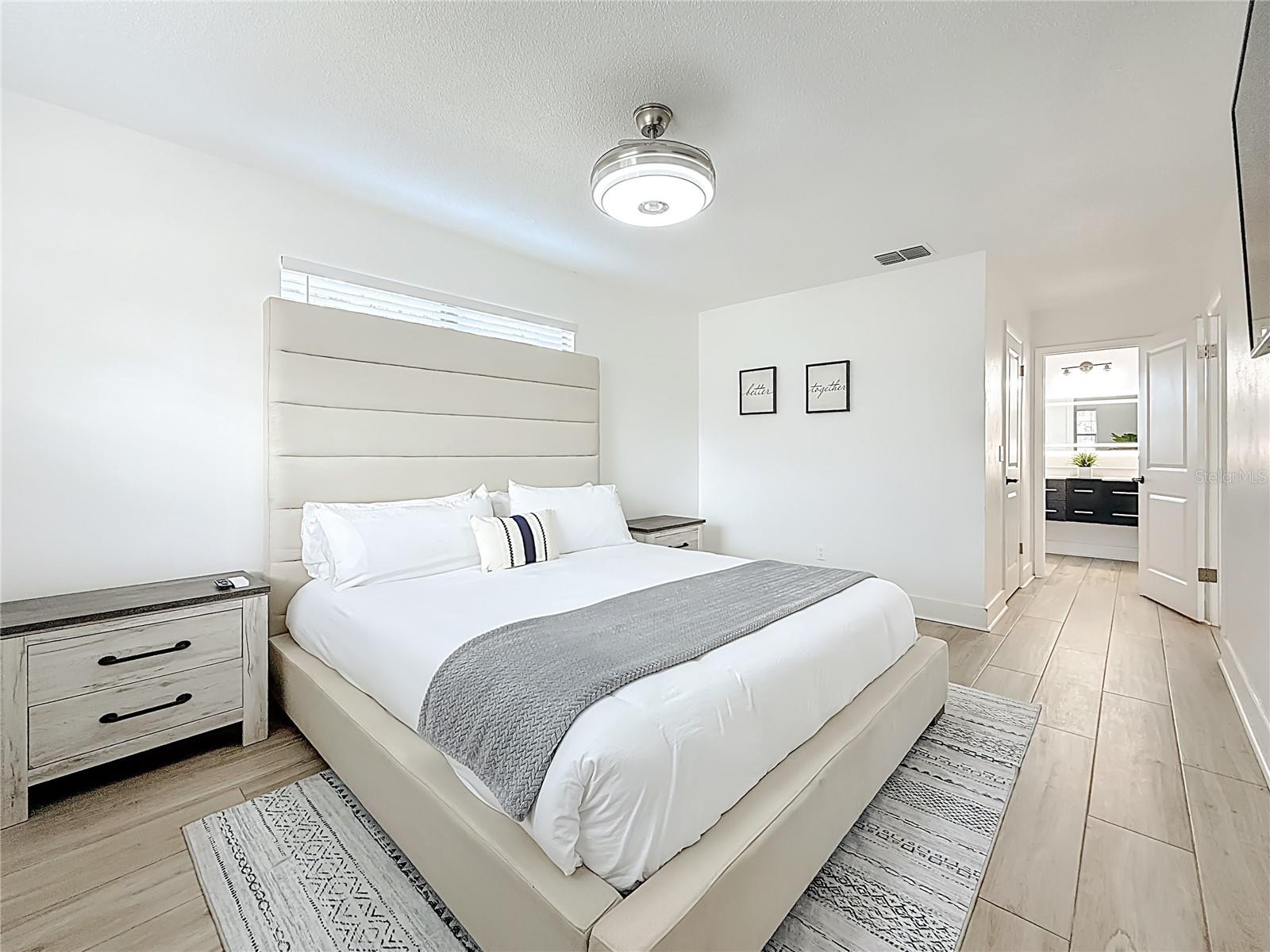 Image 37 of 73 For 2071 Butternut Circle E