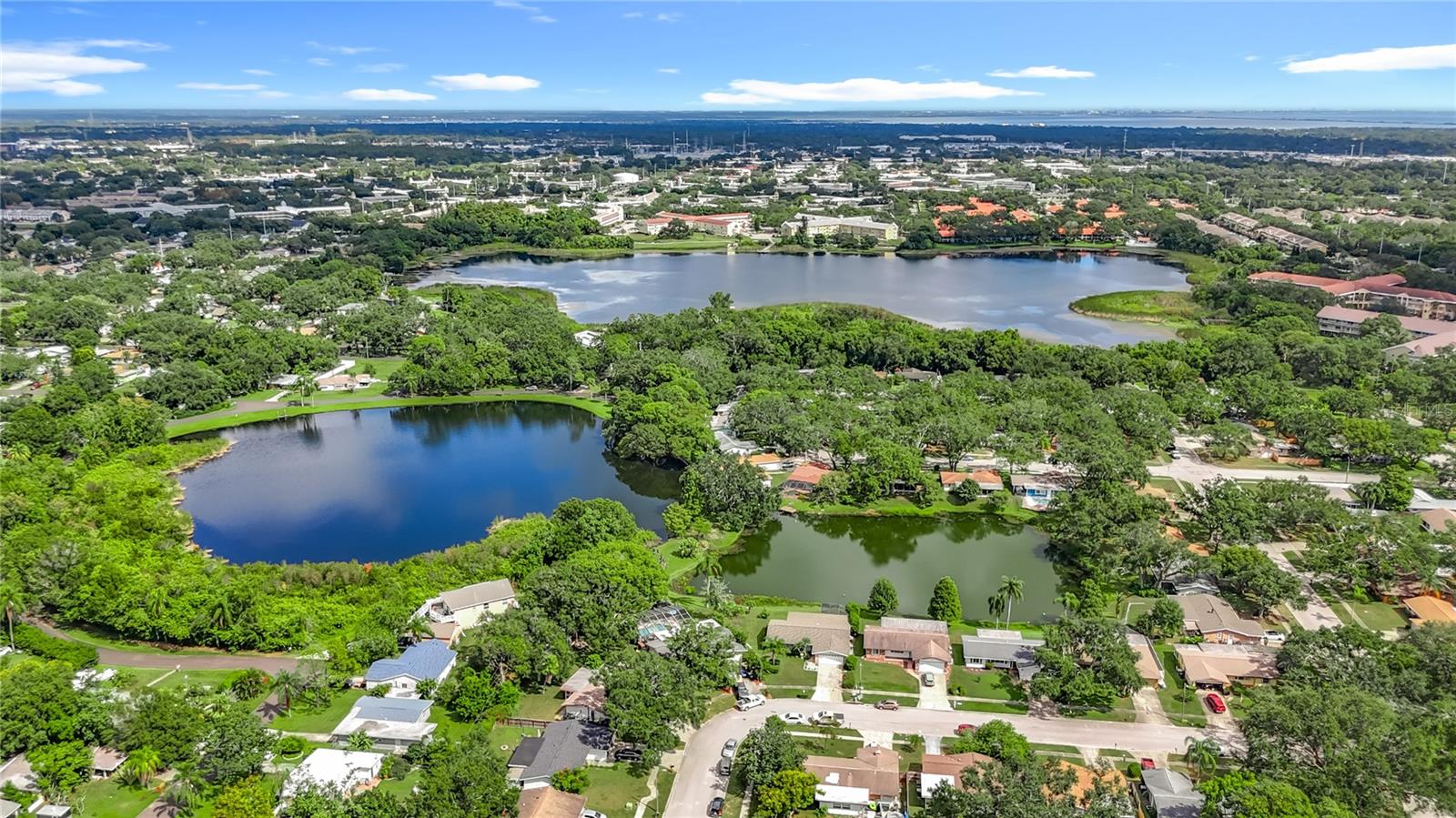 Image 4 of 73 For 2071 Butternut Circle E