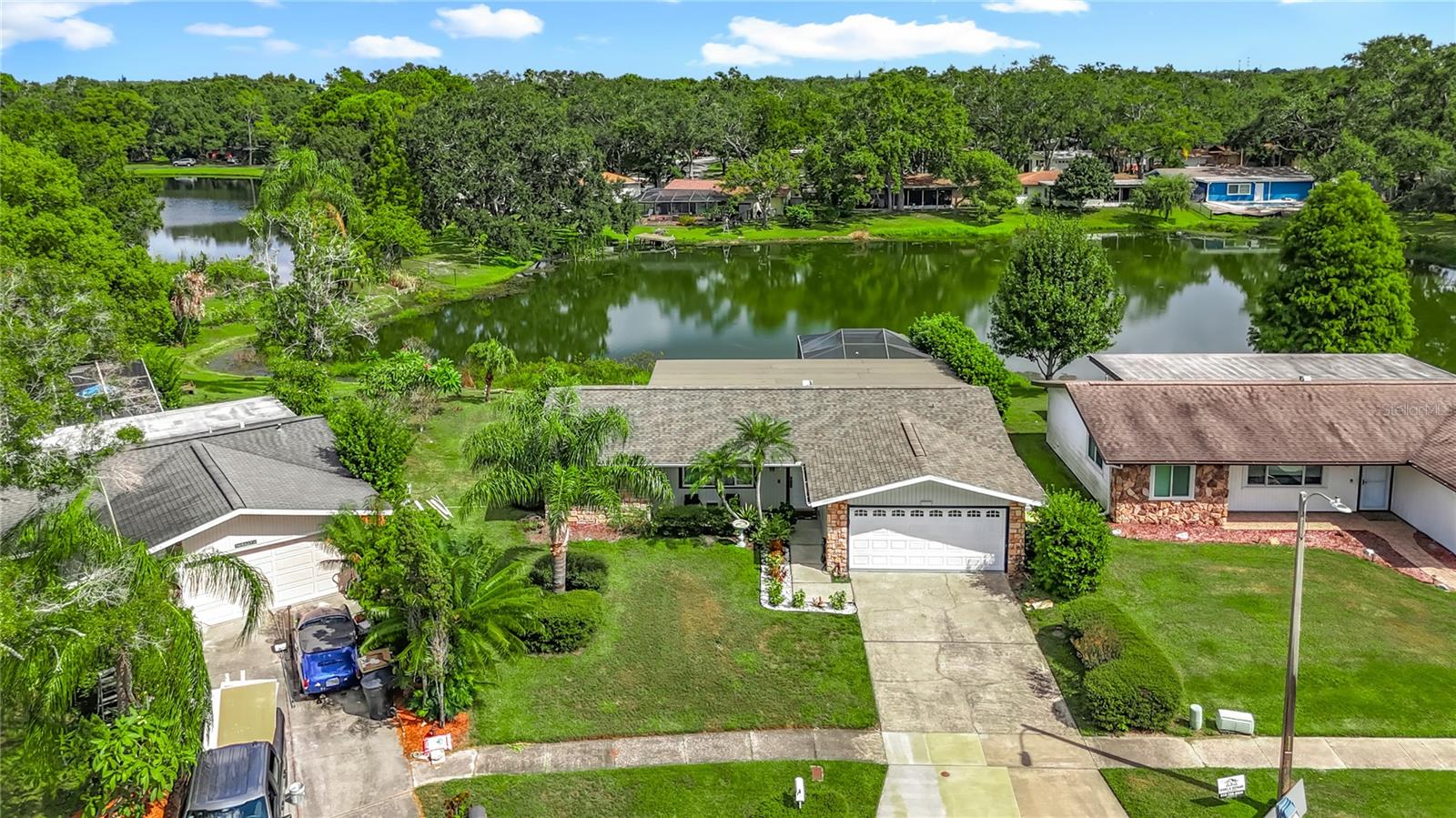 Image 5 of 73 For 2071 Butternut Circle E