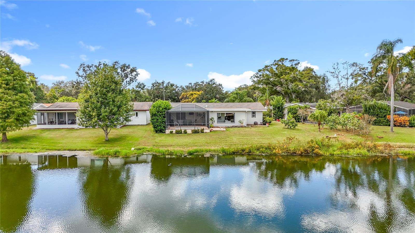 Image 65 of 73 For 2071 Butternut Circle E