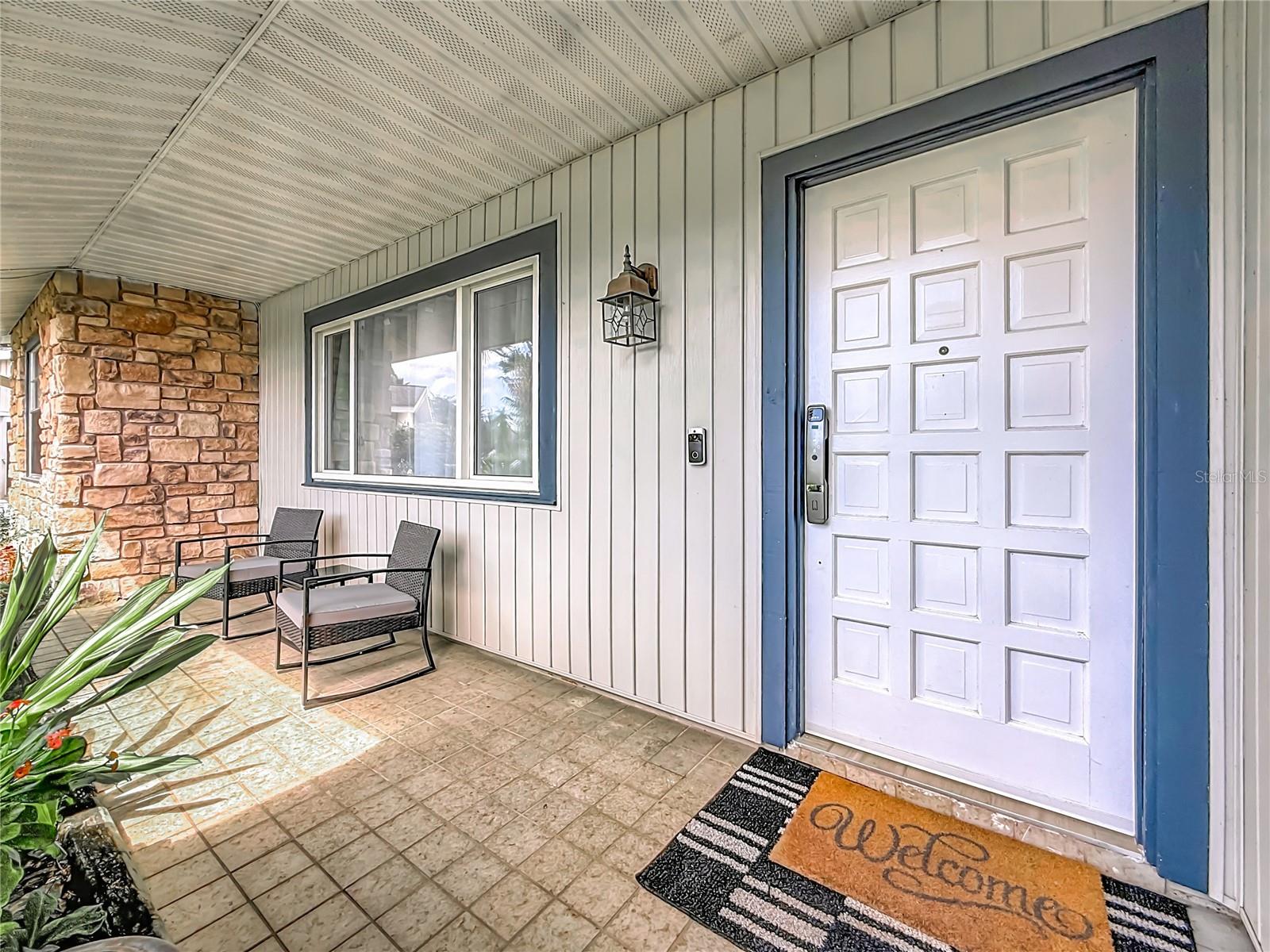 Image 9 of 73 For 2071 Butternut Circle E