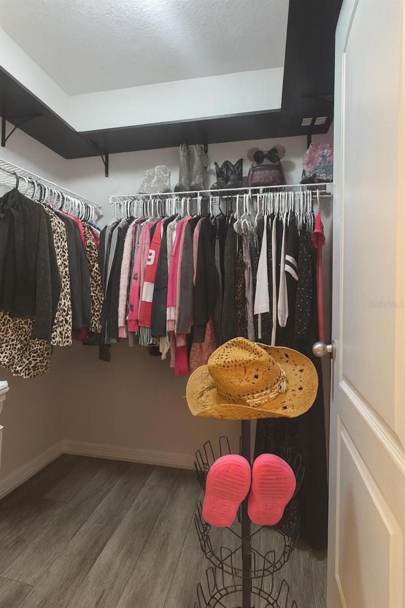 Image 11 of 25 For 12711 Lexington Ridge Street