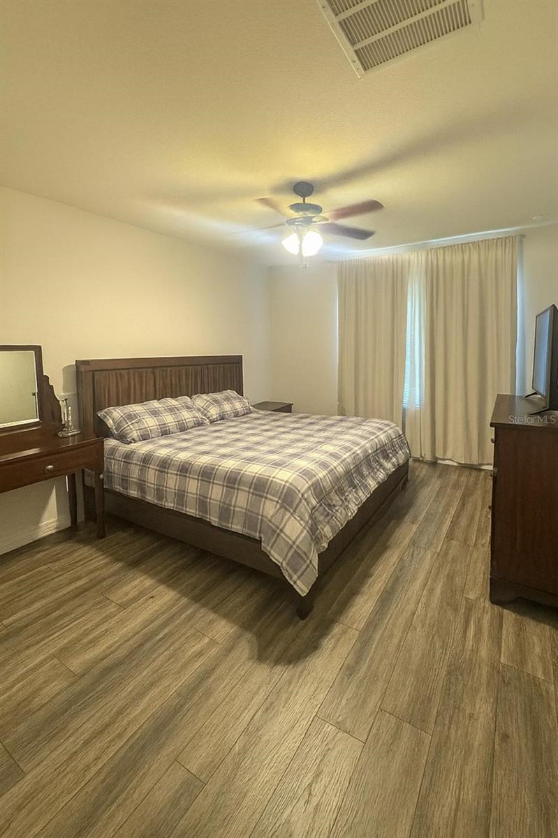 Image 13 of 25 For 12711 Lexington Ridge Street