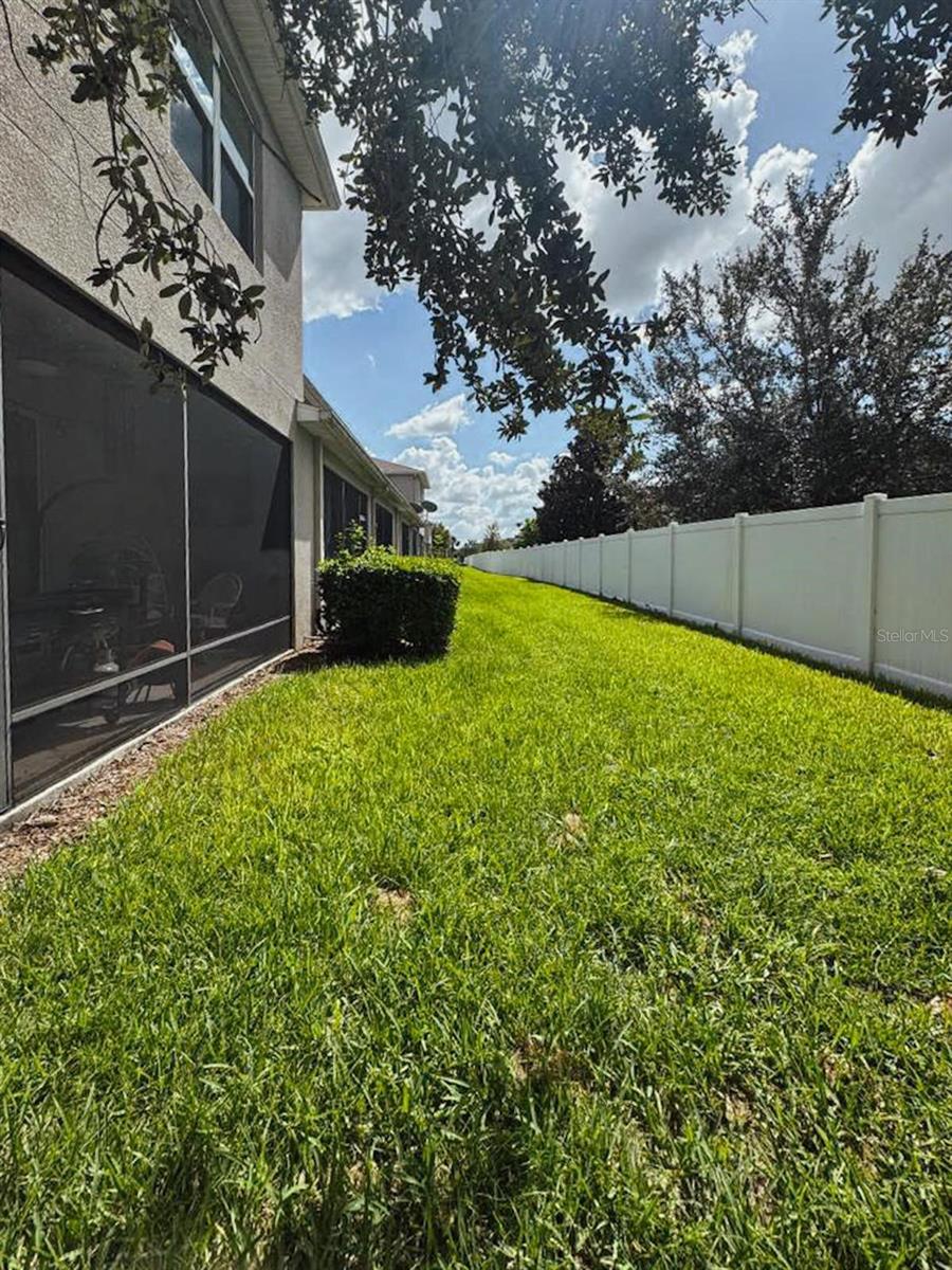 Image 16 of 25 For 12711 Lexington Ridge Street