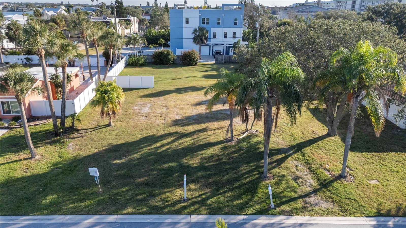 Image 9 of 12 For 104 1st Street