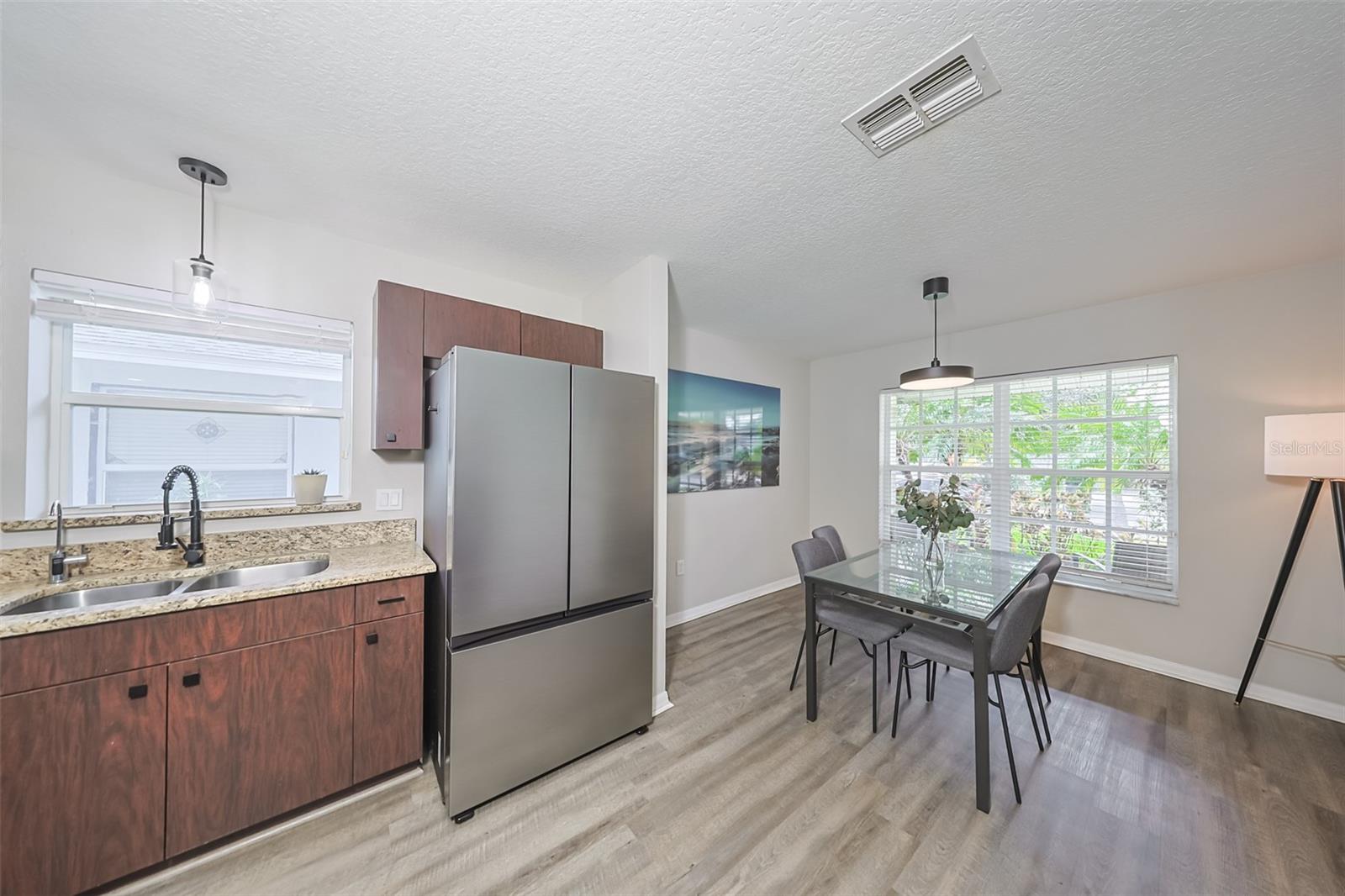 Image 12 of 33 For 2118 Pleasure Run Drive