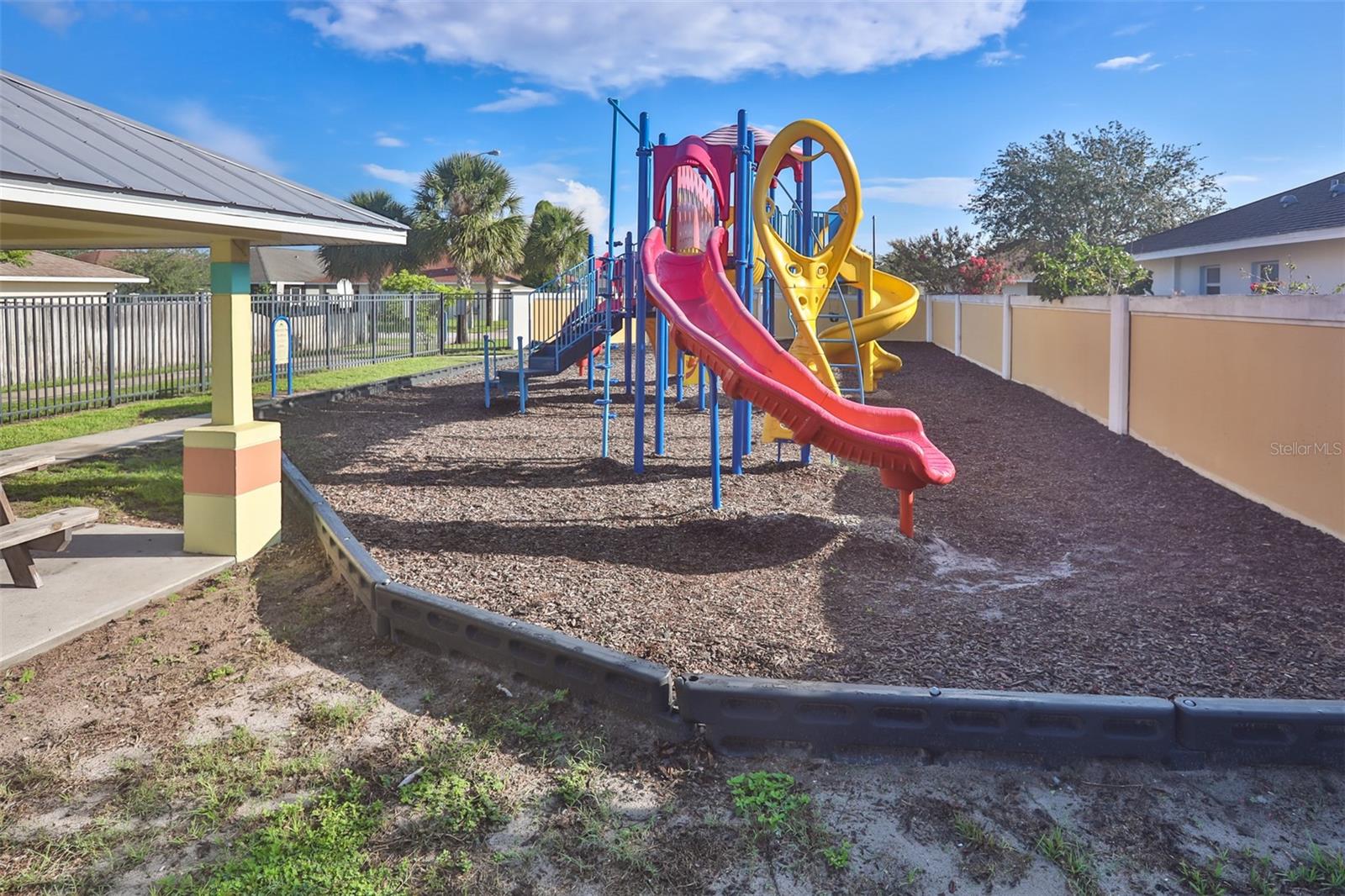 Image 32 of 33 For 2118 Pleasure Run Drive