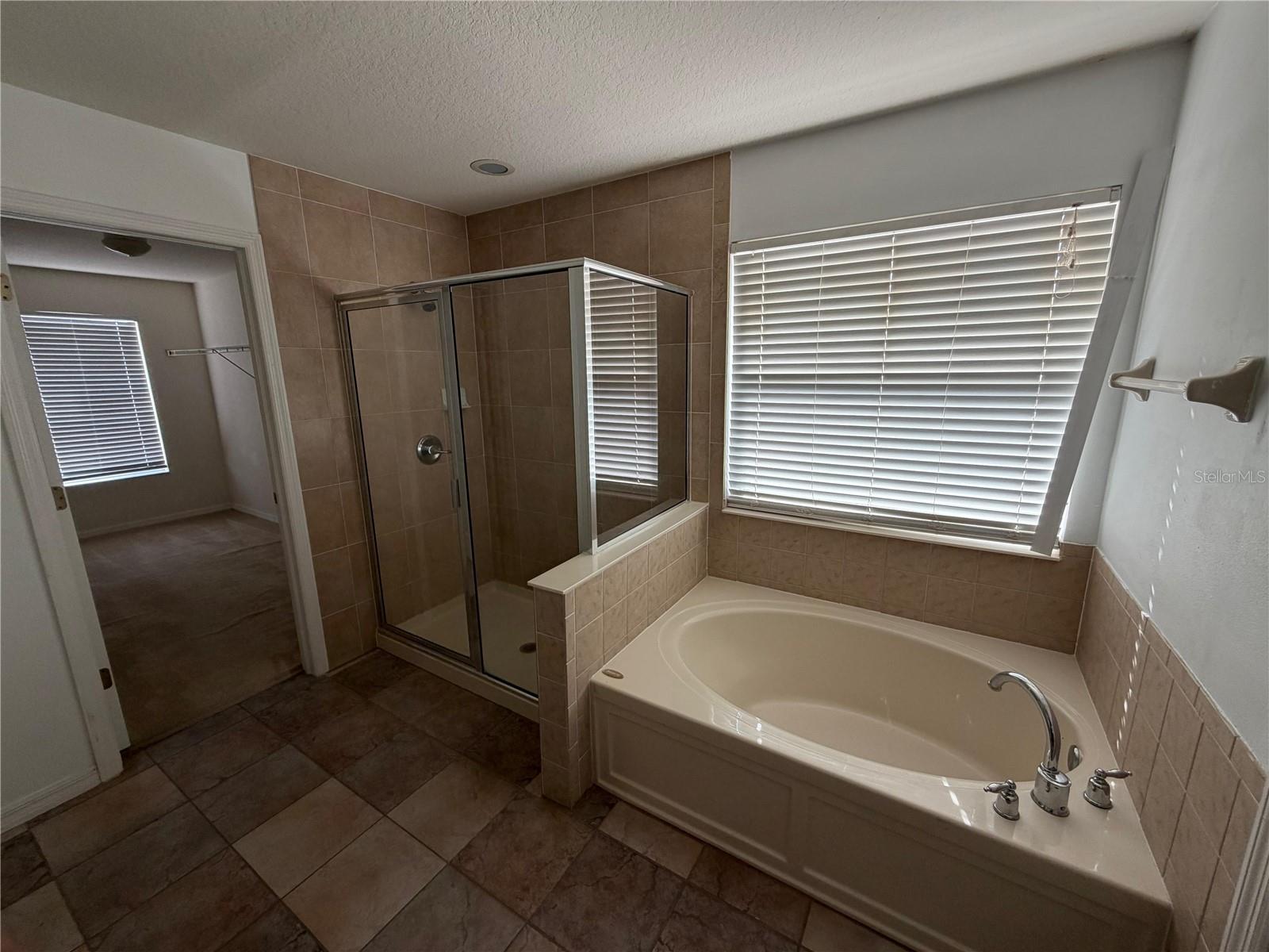 Image 14 of 30 For 11126 Creek Haven Drive