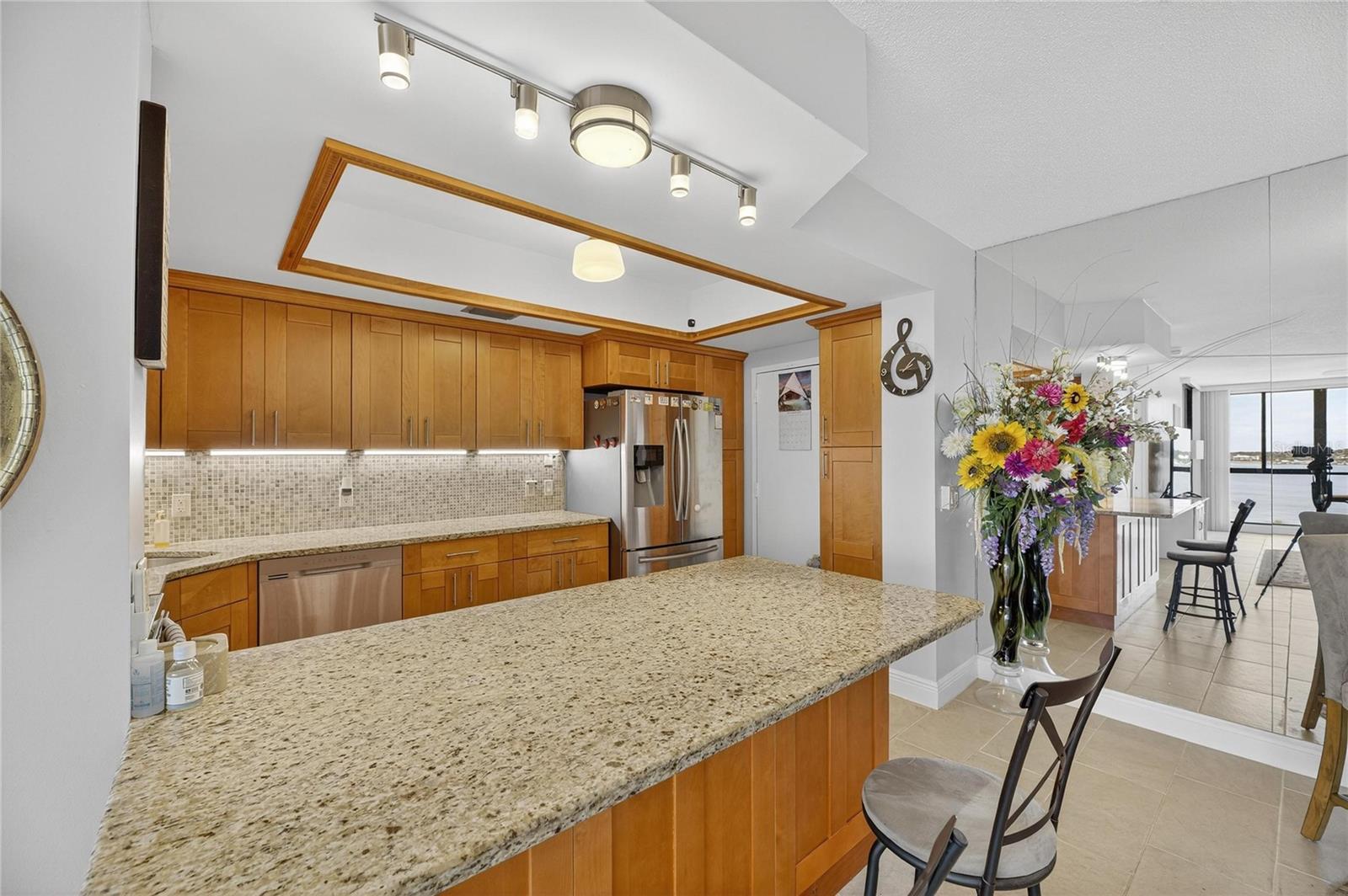 Image 20 of 74 For 7100 Sunshine Skyway Lane S 503