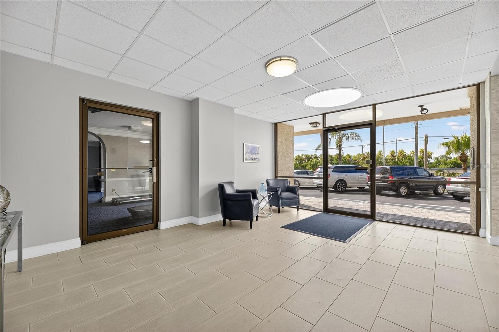 Image 55 of 74 For 7100 Sunshine Skyway Lane S 503