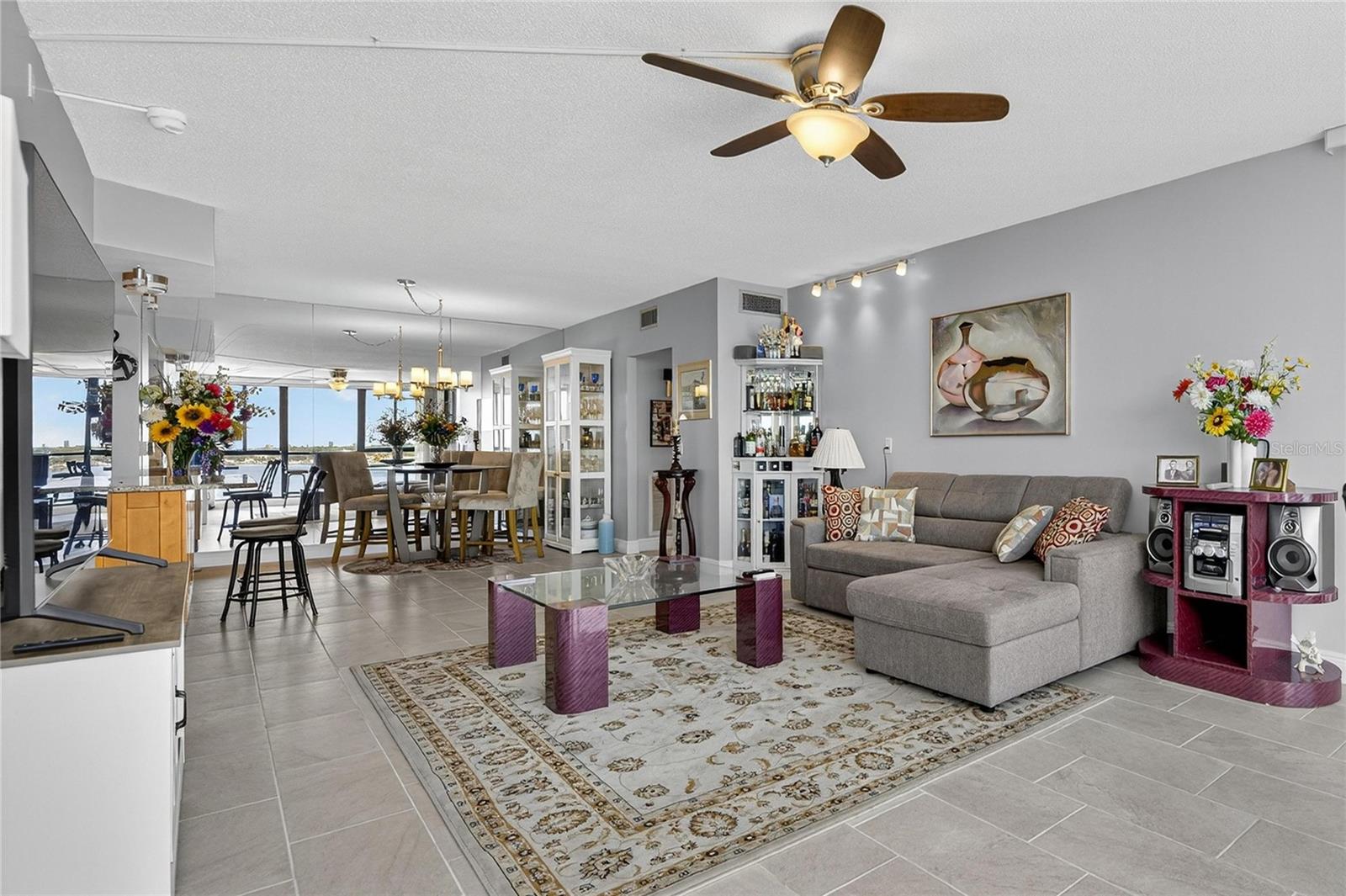 Image 9 of 74 For 7100 Sunshine Skyway Lane S 503