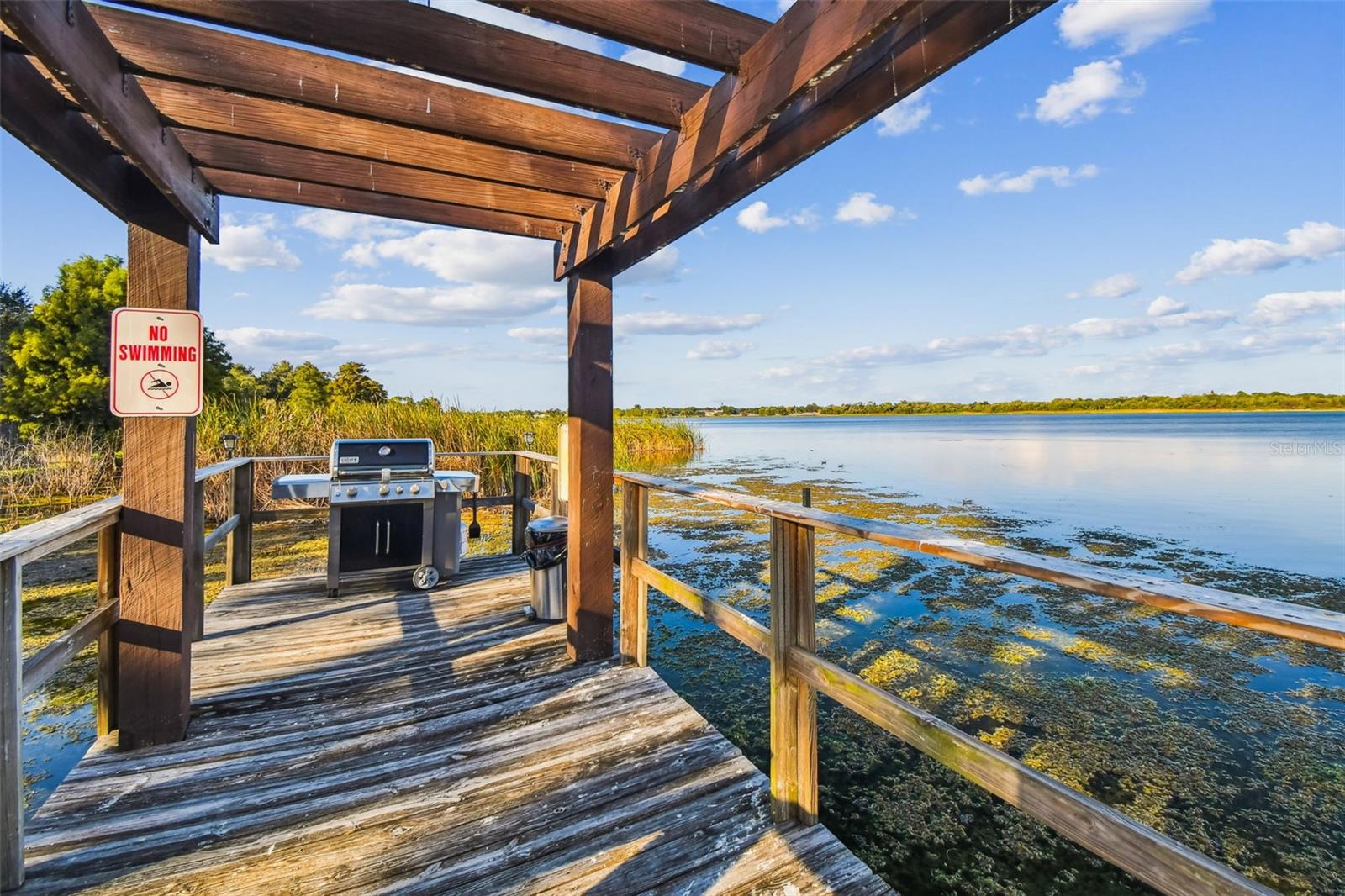 Image 38 of 57 For 10101 Sailwinds Boulevard S 203