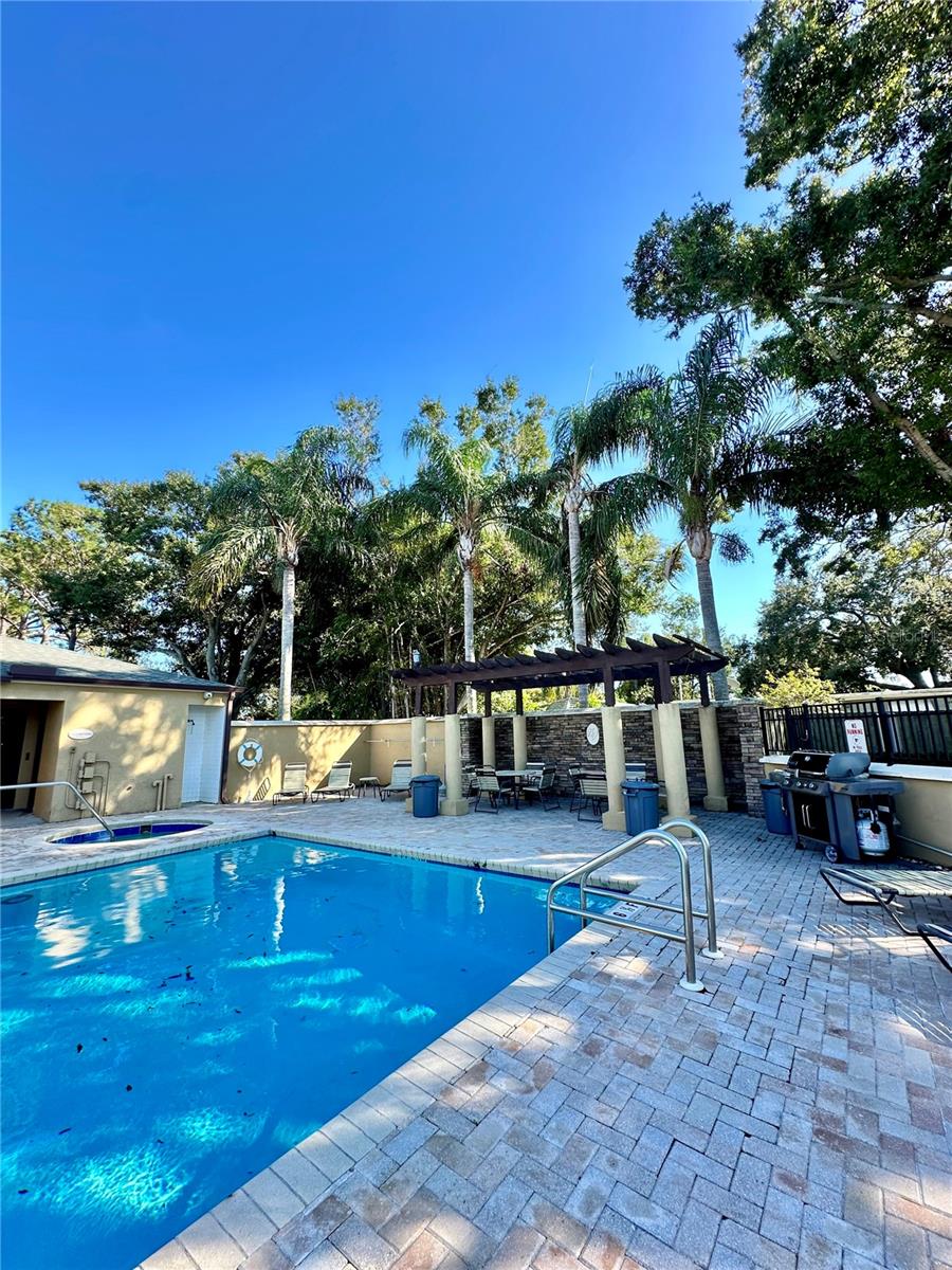 Image 47 of 57 For 10101 Sailwinds Boulevard S 203