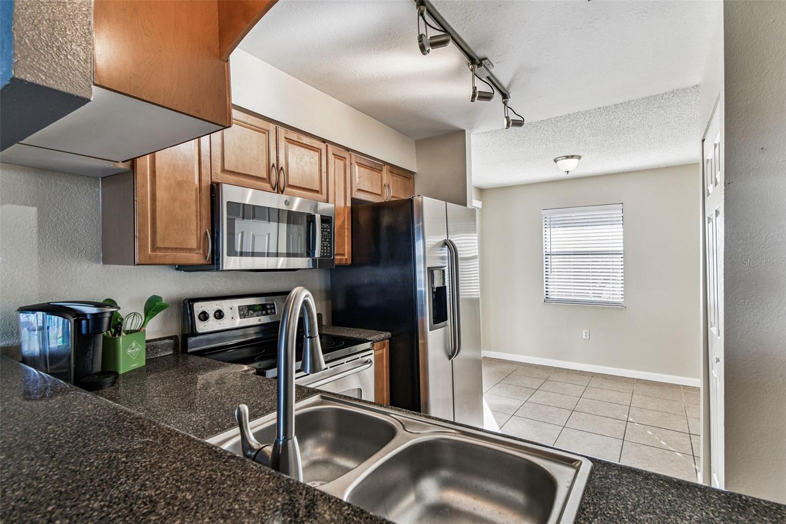 Image 7 of 57 For 10101 Sailwinds Boulevard S 203