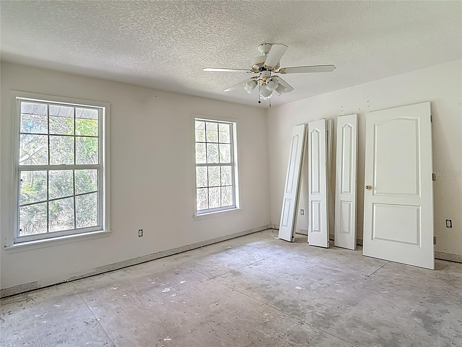 Image 29 of 74 For 116 Currys Landing Trail