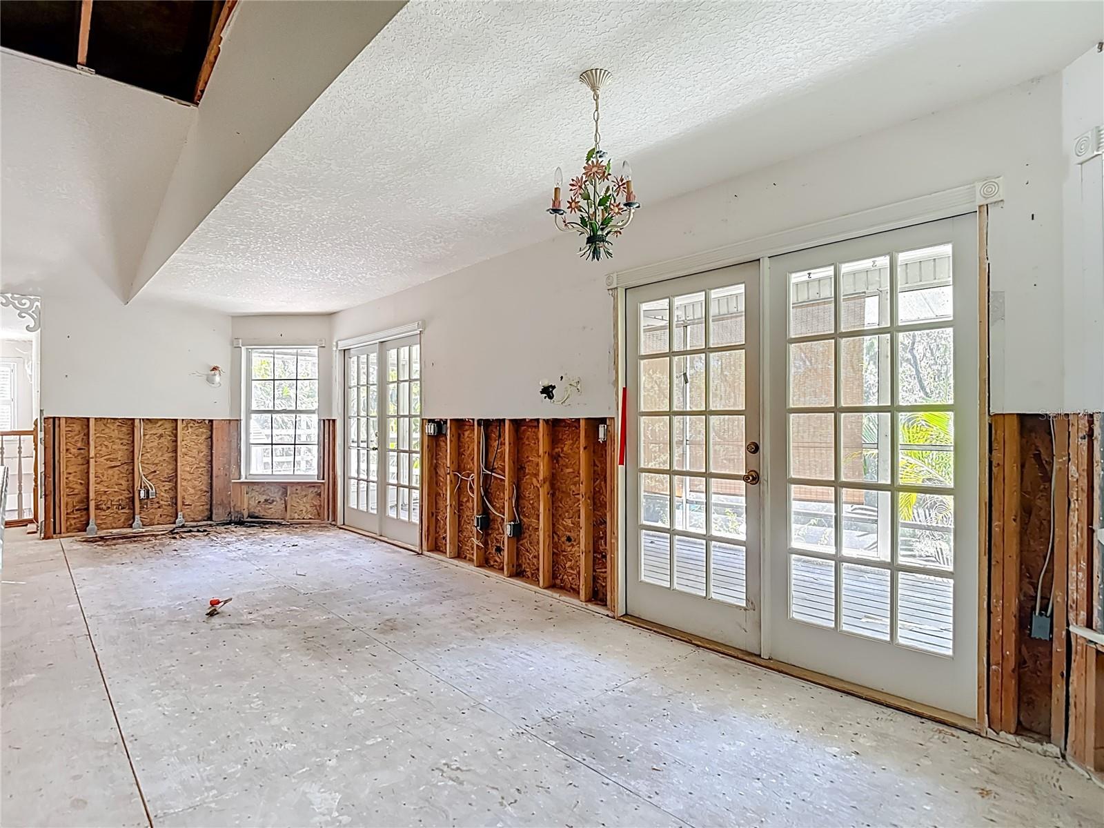 Image 51 of 74 For 116 Currys Landing Trail