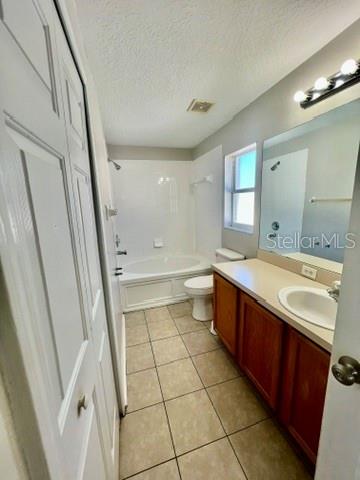 Image 17 of 38 For 7632 Merchantville Circle