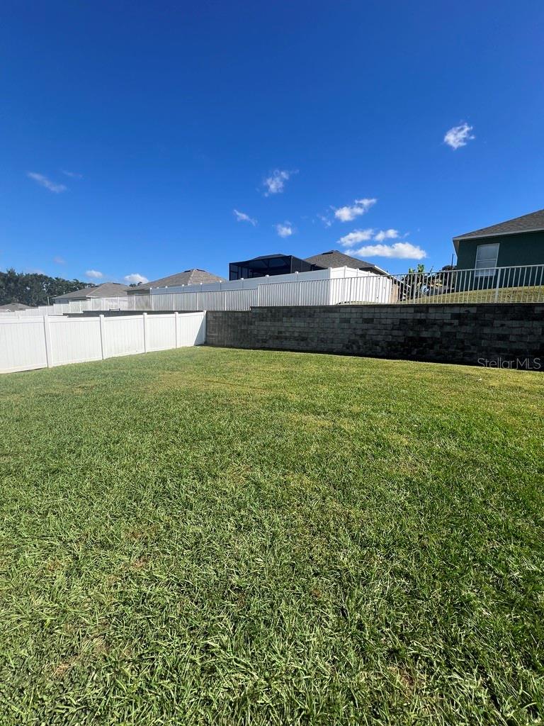 Image 22 of 38 For 7632 Merchantville Circle