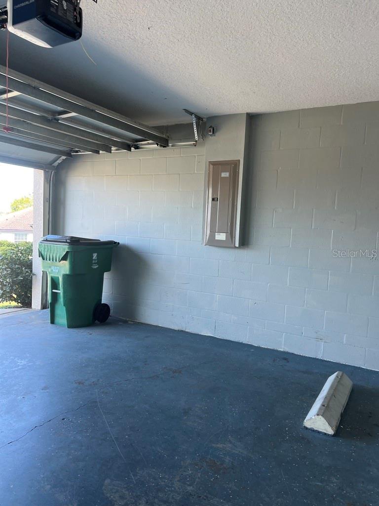 Image 27 of 38 For 7632 Merchantville Circle