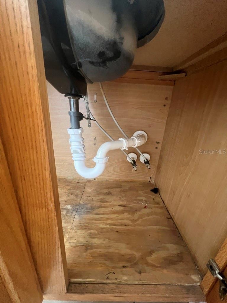 Image 34 of 38 For 7632 Merchantville Circle