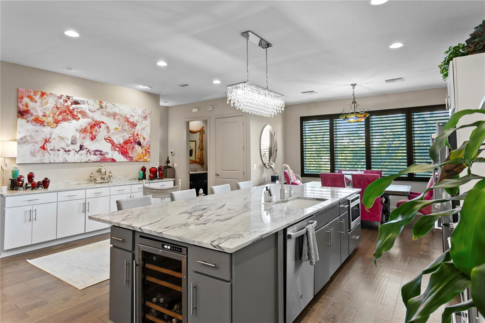 Image 34 of 79 For 153 5th Avenue Ne