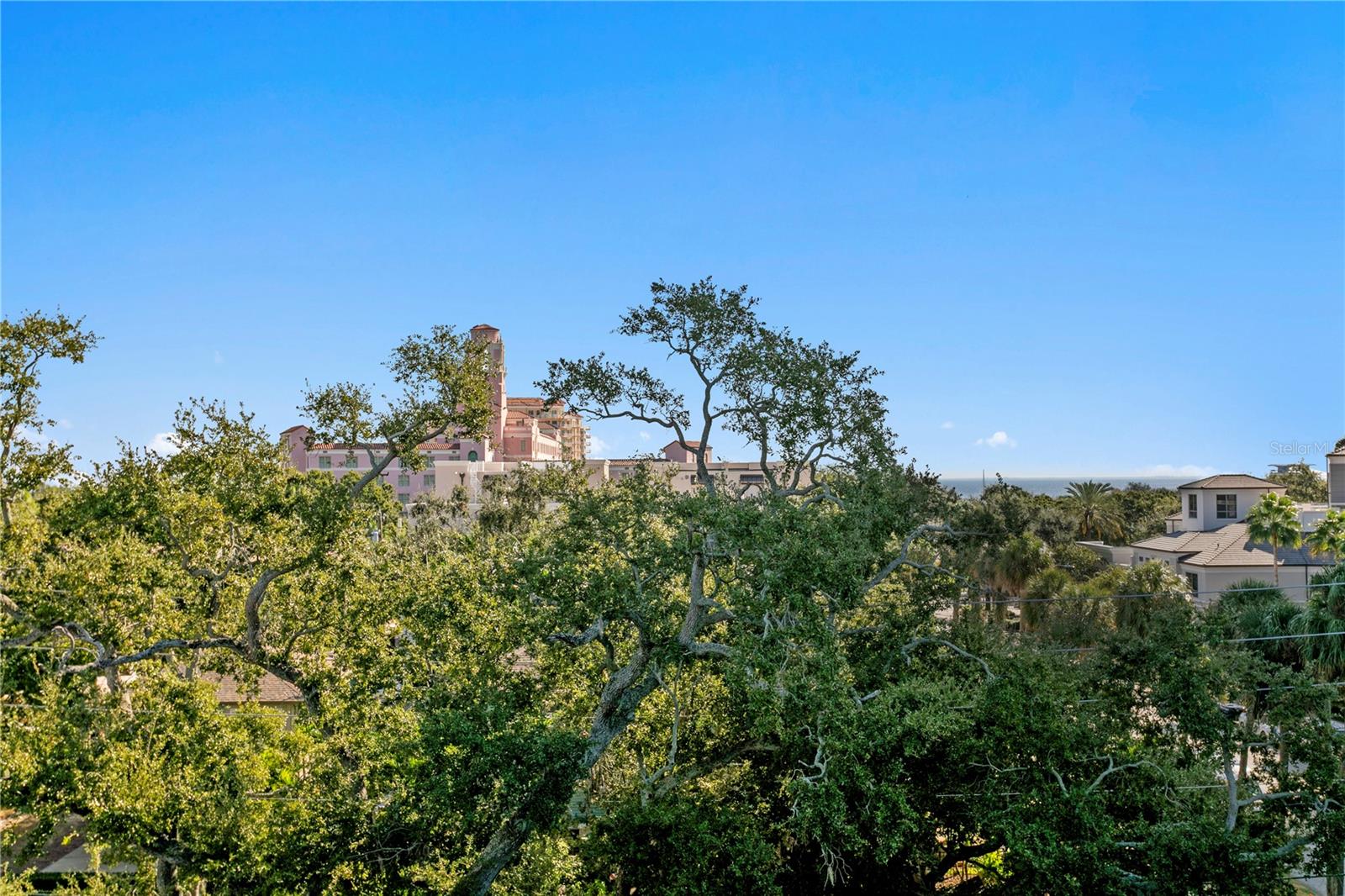 Image 50 of 79 For 153 5th Avenue Ne