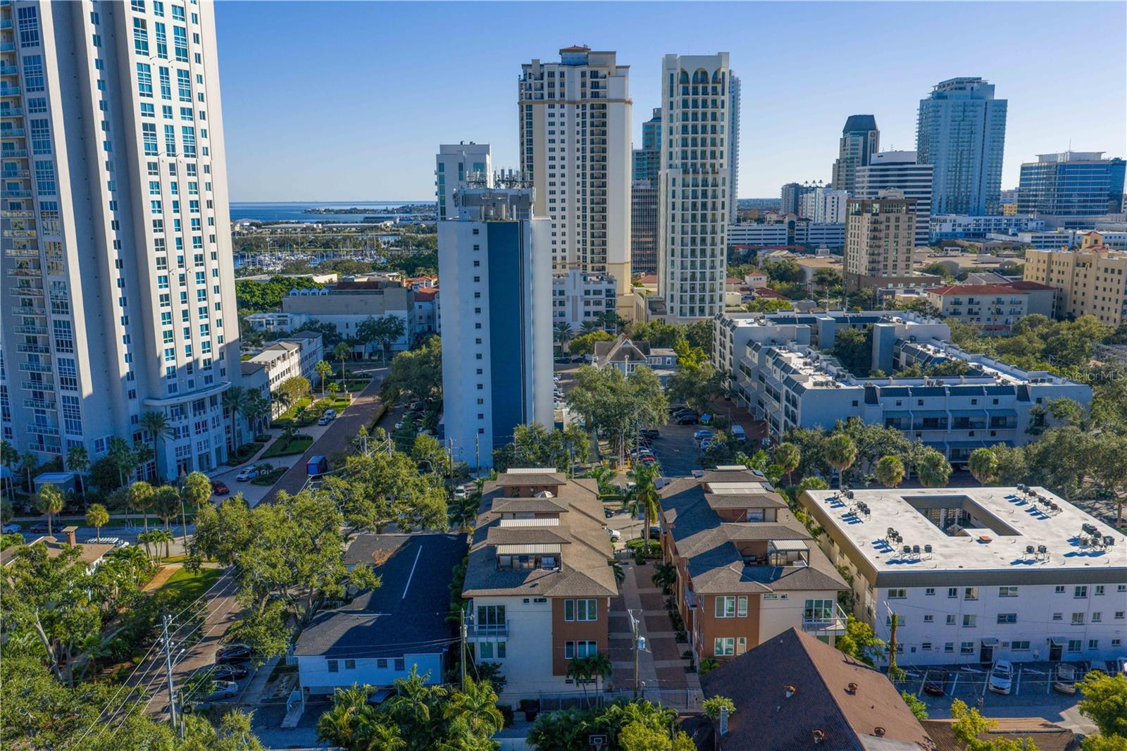 Image 65 of 79 For 153 5th Avenue Ne