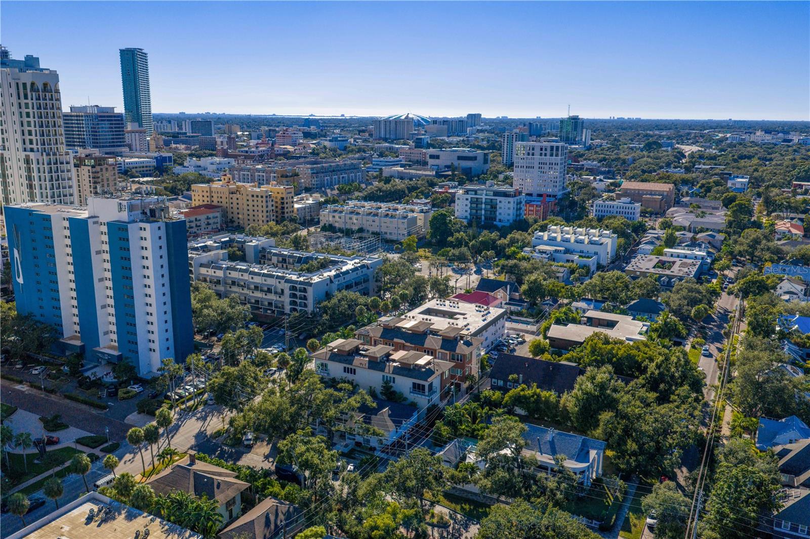 Image 70 of 79 For 153 5th Avenue Ne