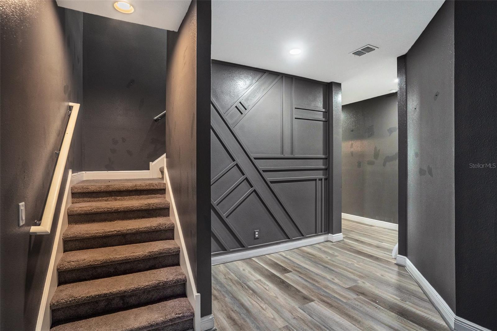 Image 4 of 24 For 11308 Oak Barrel Place