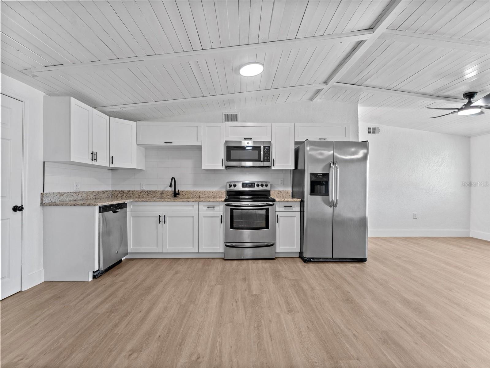 Image 12 of 48 For 4613 Irene Loop