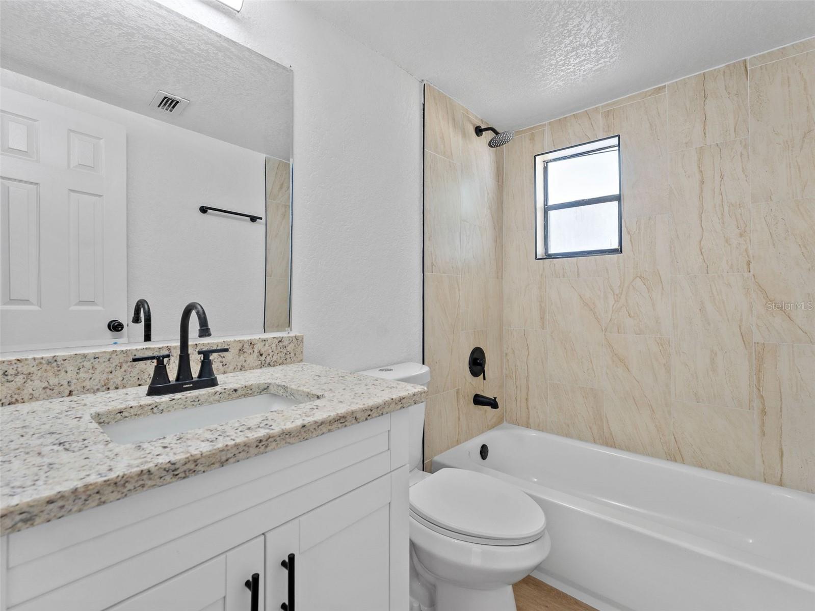 Image 28 of 48 For 4613 Irene Loop