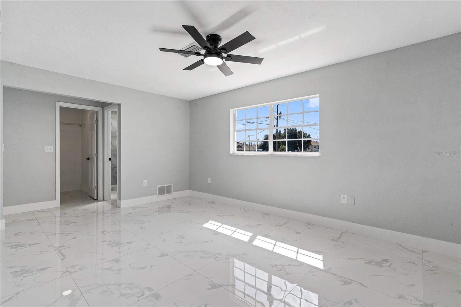 Image 15 of 34 For 5479 Mosquero Road