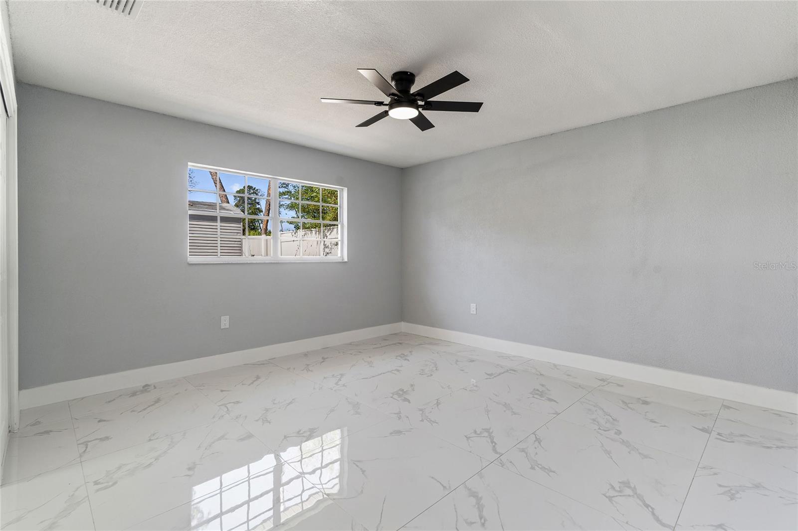 Image 21 of 34 For 5479 Mosquero Road