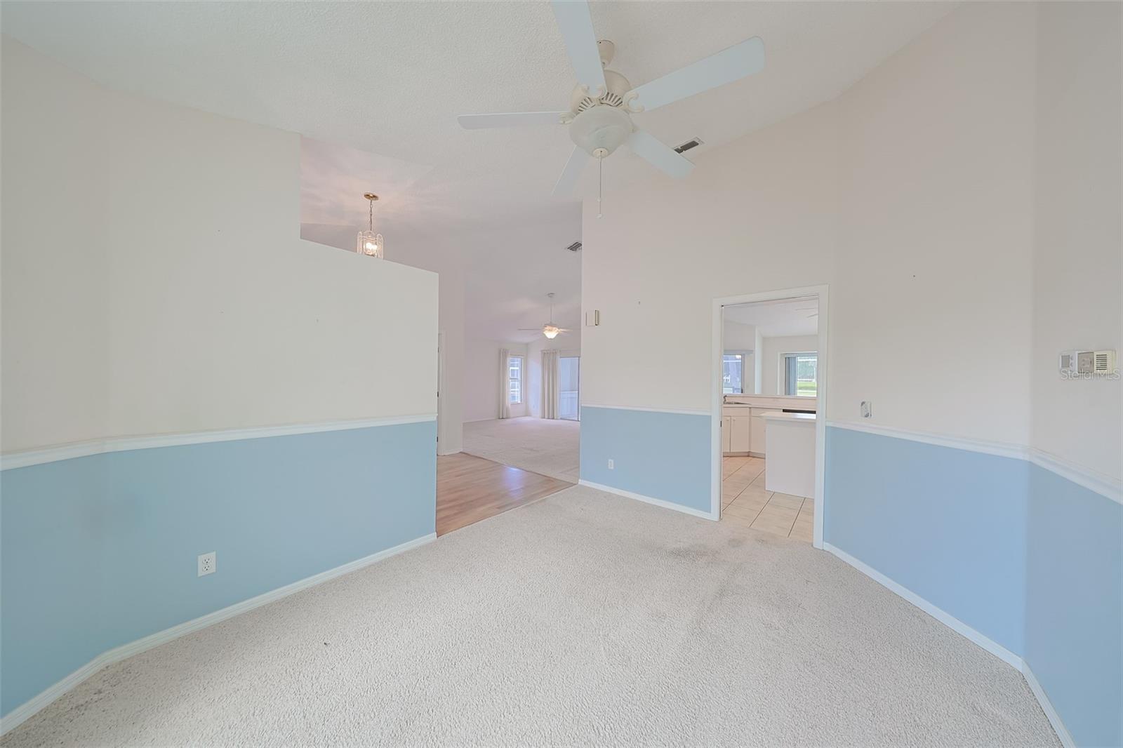 Image 16 of 42 For 352 Caloosa Palms Court