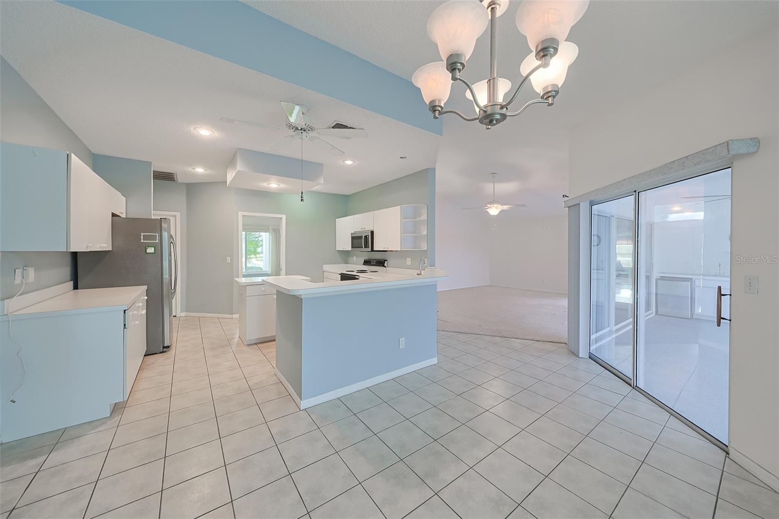 Image 8 of 42 For 352 Caloosa Palms Court