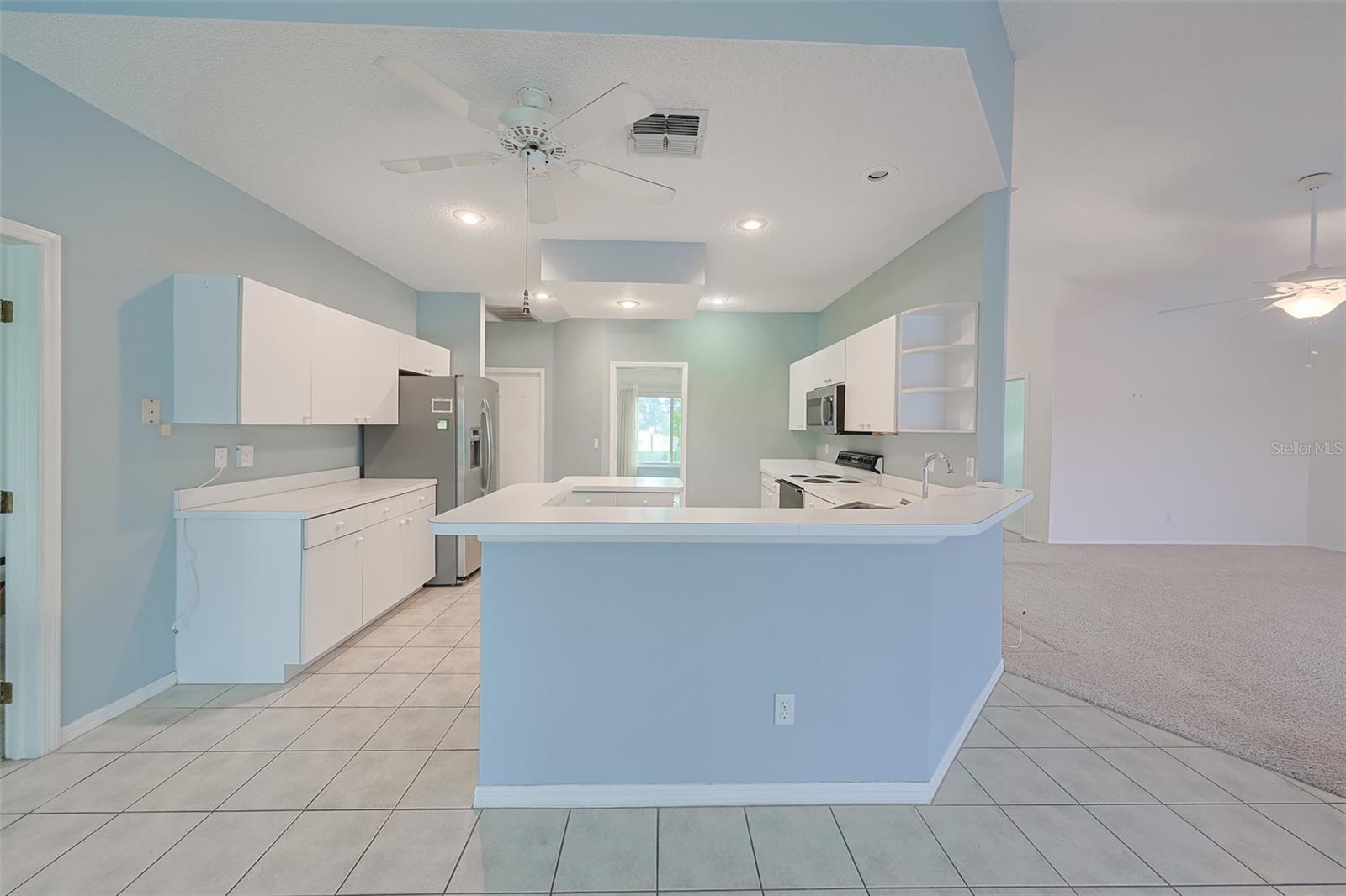 Image 9 of 42 For 352 Caloosa Palms Court