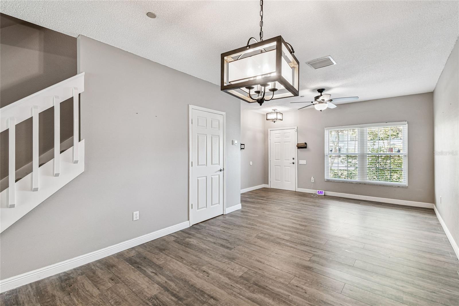 Image 14 of 73 For 239 Countryside Key Boulevard