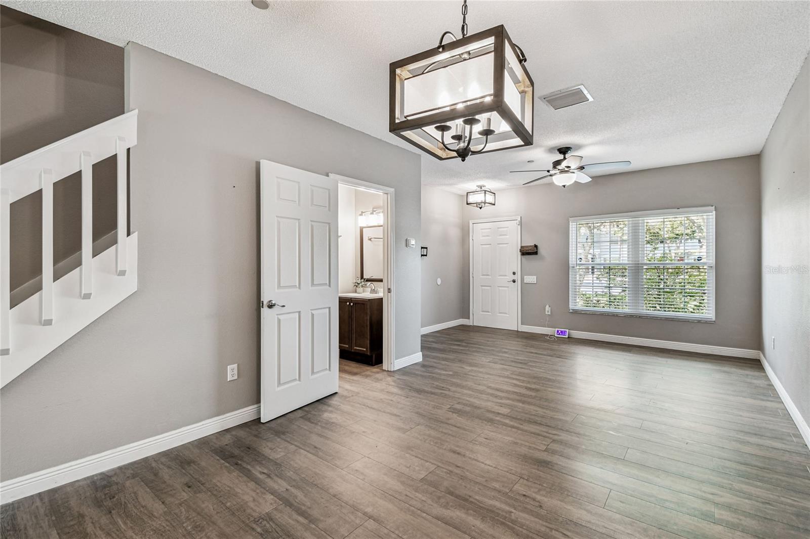 Image 16 of 73 For 239 Countryside Key Boulevard